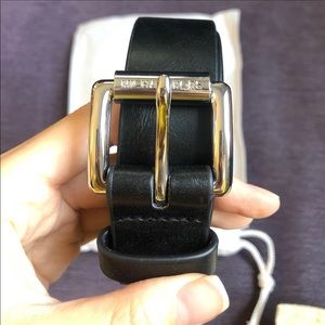 Michael kors women's belt size 2